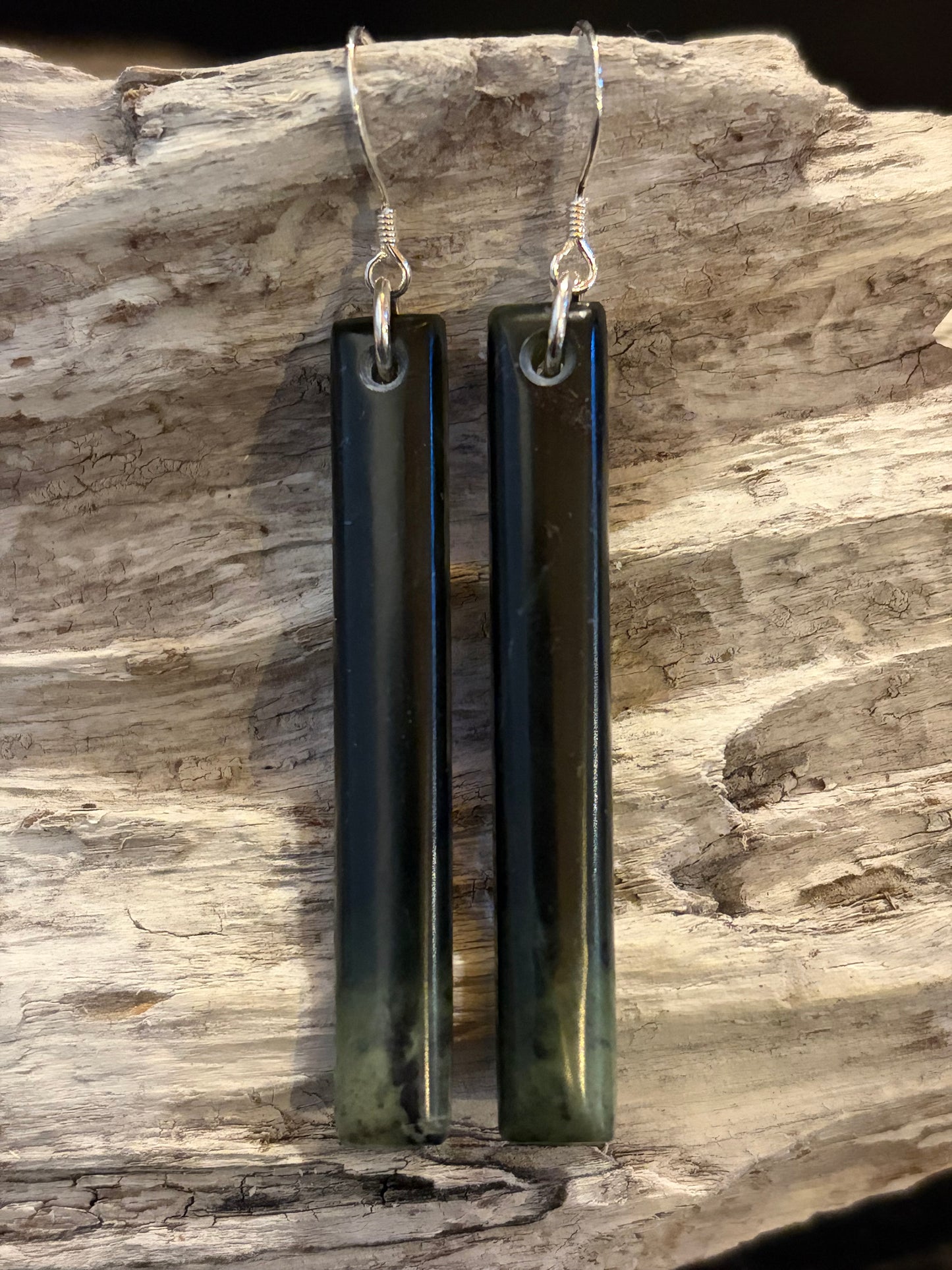 Pounamu Mau Taringa (Earrings)