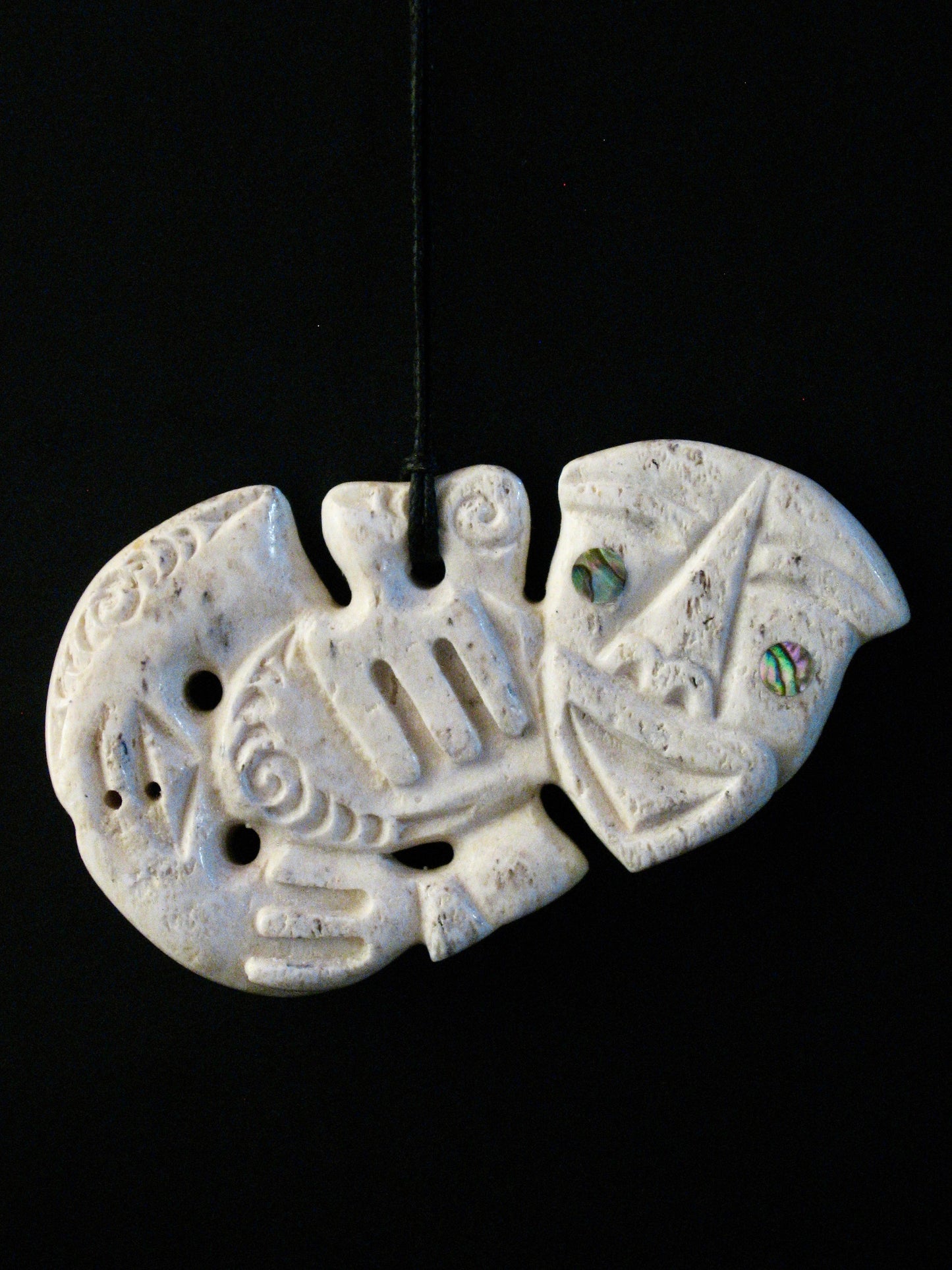 Whalebone Hei Tiki