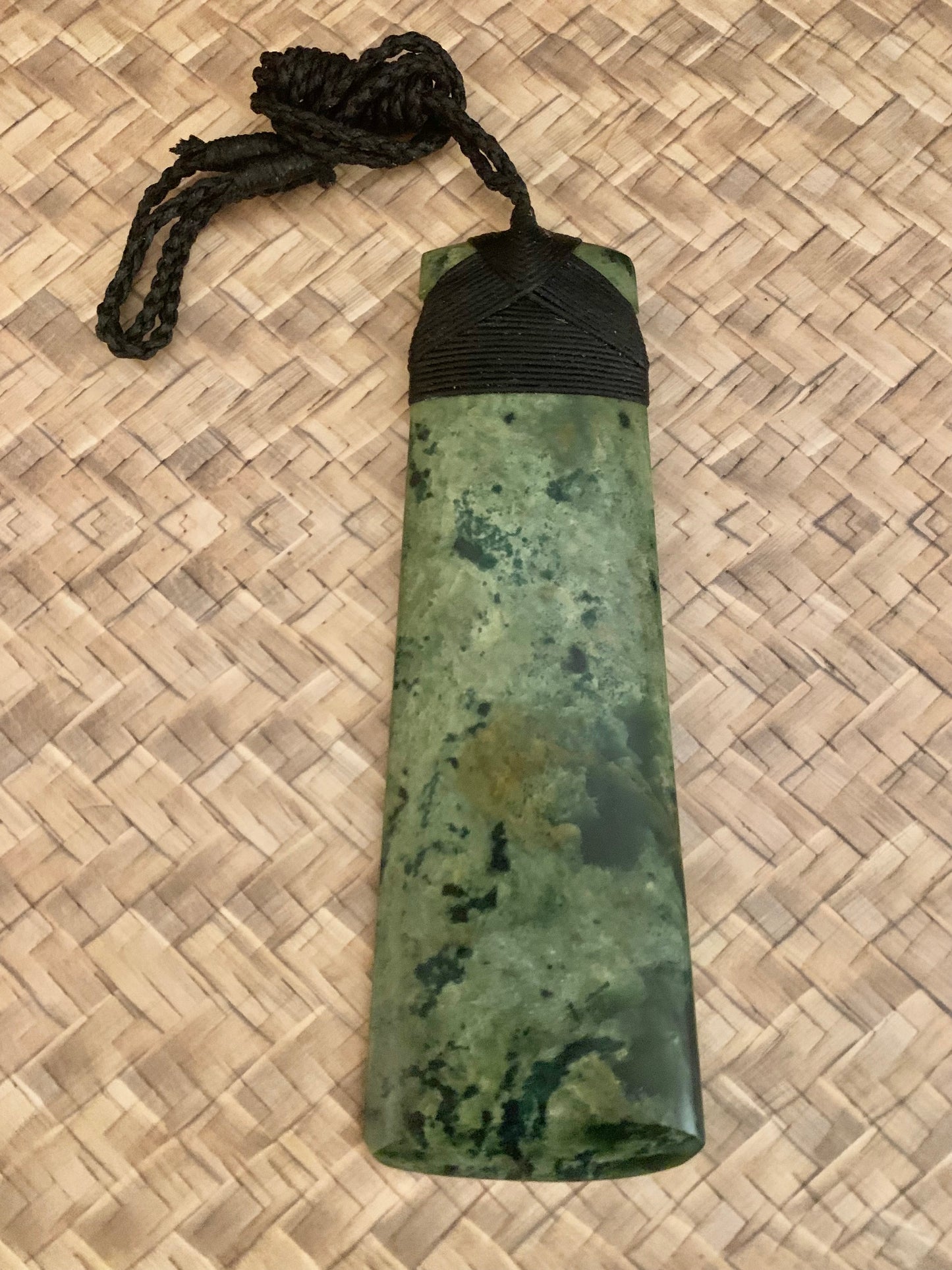 NZ Maori toki pendant by Alex Sands available from Silver Fern Gallery