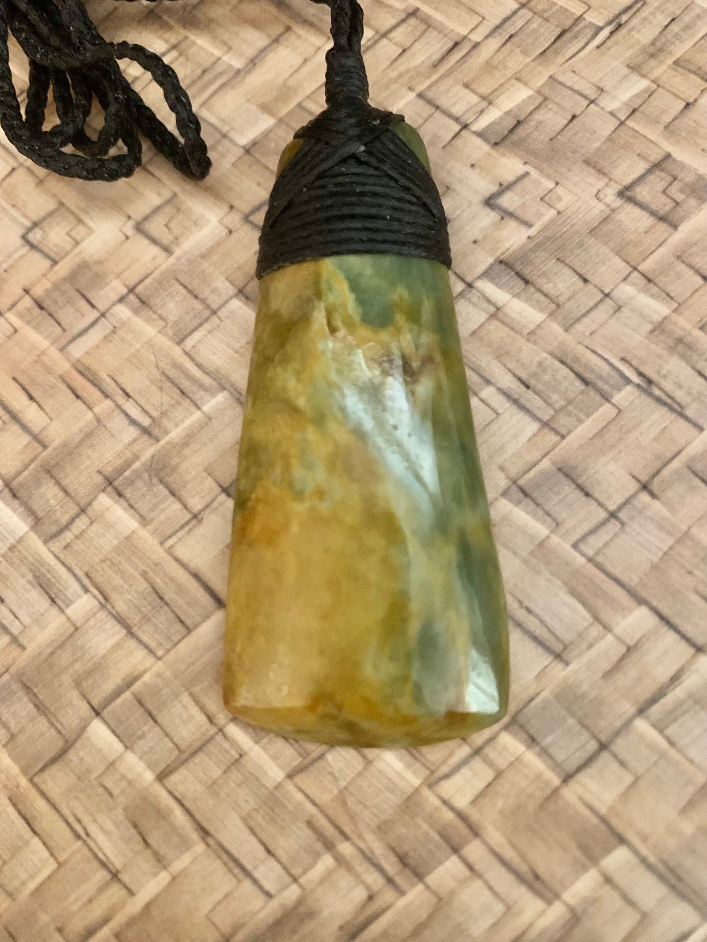 Pounamu Toki 60mm