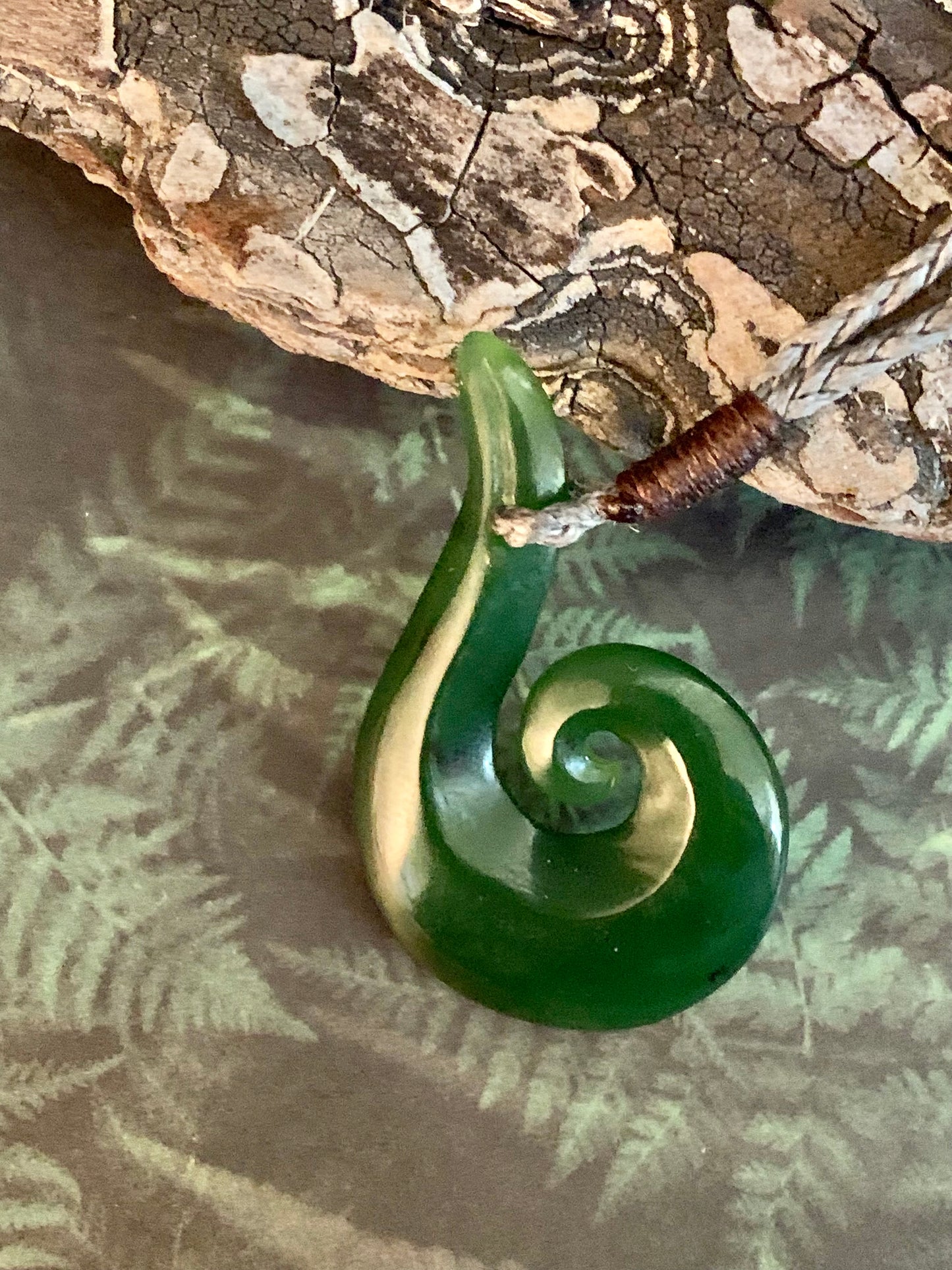 Pounamu Hei Matau 43mm