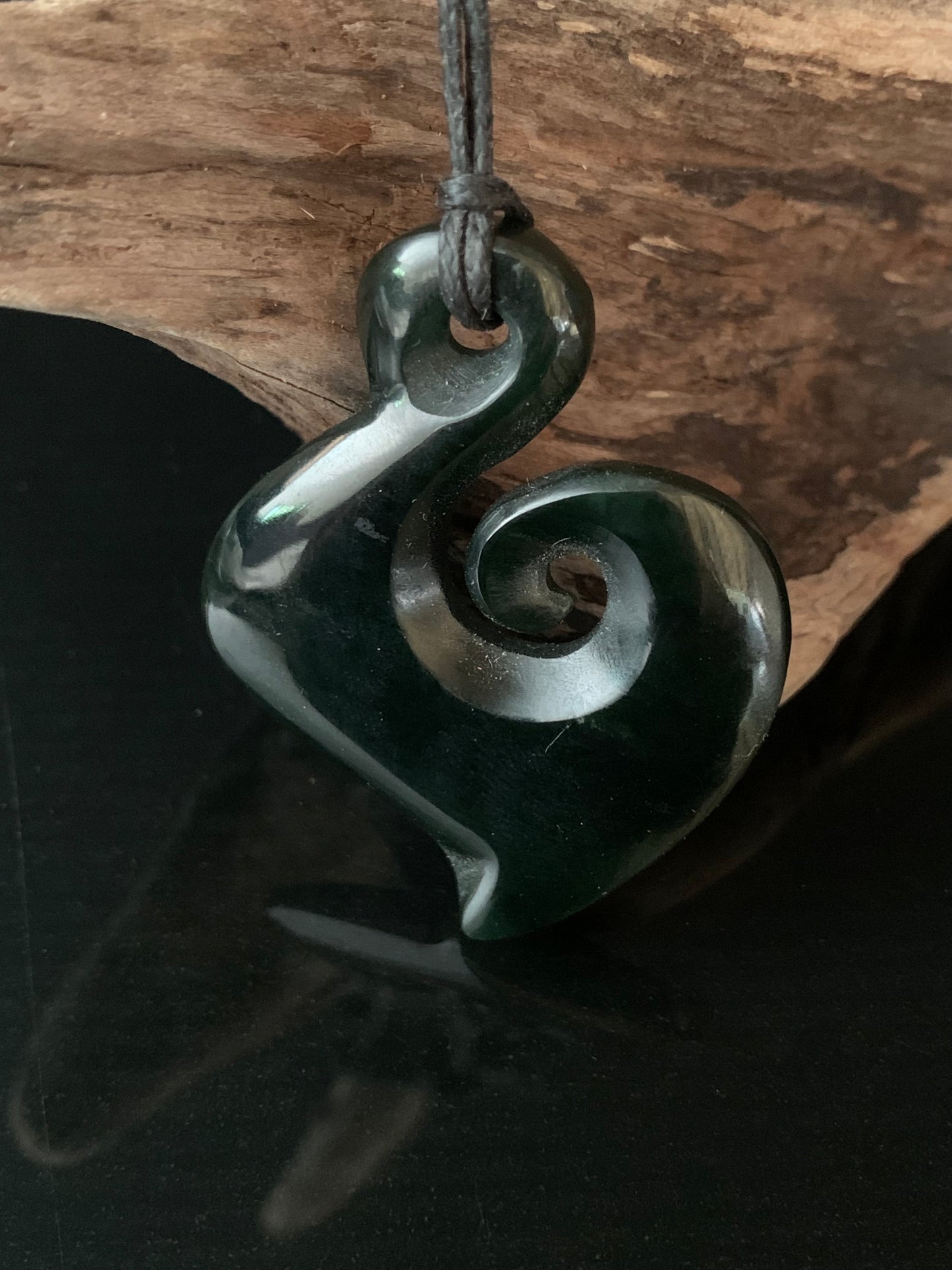 Pounamu Hei Matau 45mm