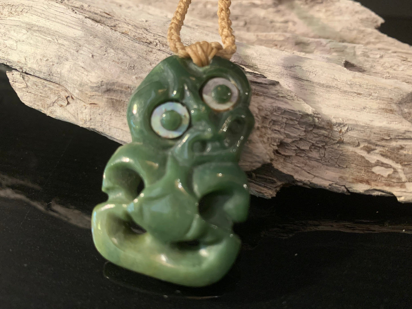 Pounamu Hei Tiki 40mm - tan plaited cord