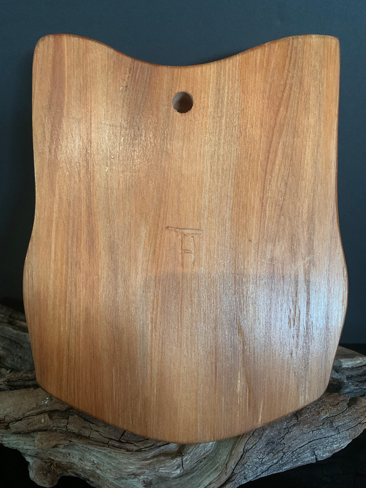 Hand Carved Upoko Mask 17cm by Thomas Hansen (red moko)