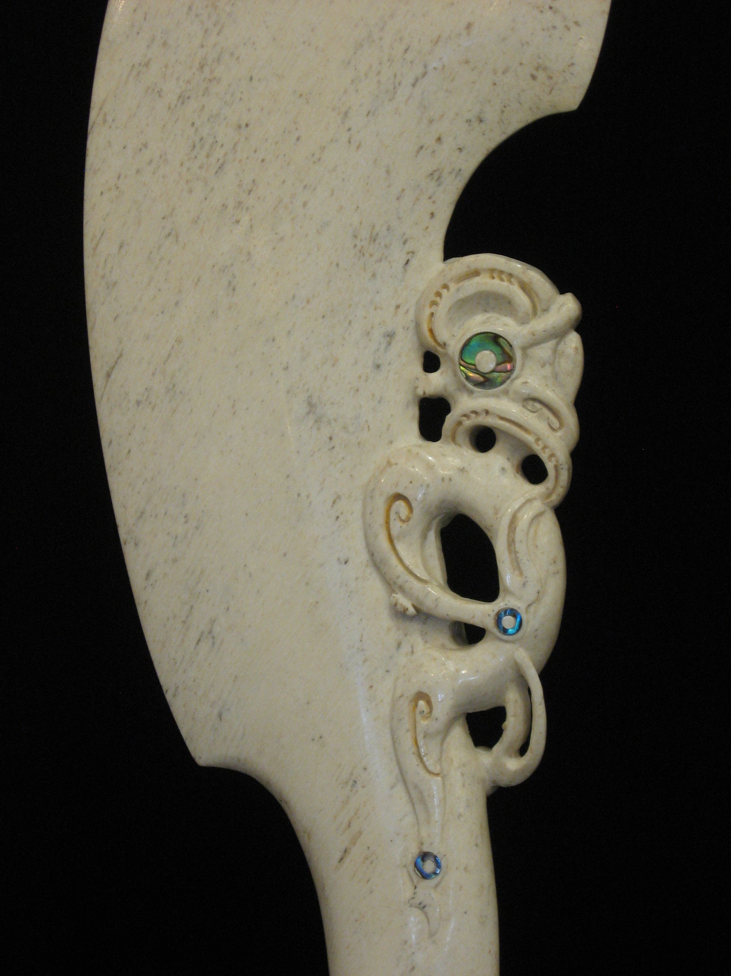 Whalebone Wahaika Paraoa by Alex Sands Silver Fern Gallery