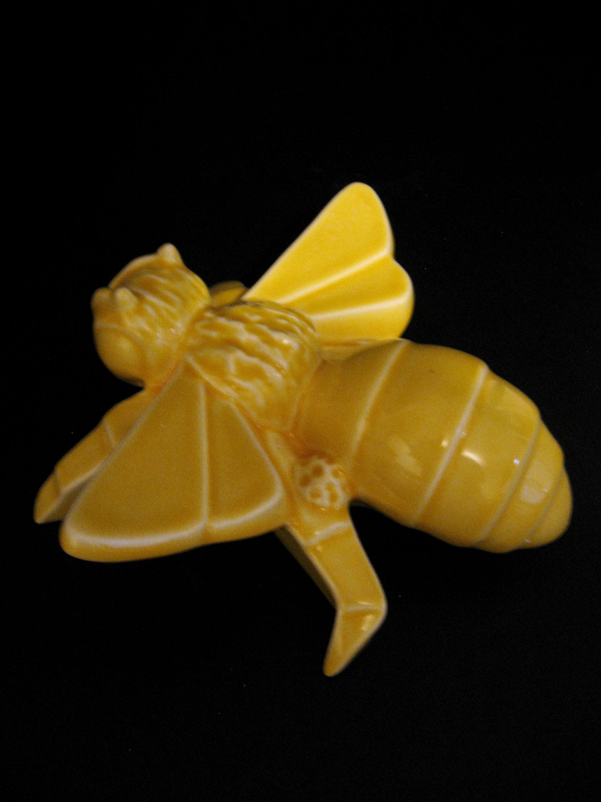 Left side view of Ceramic Honey Bee by Bob Steiner Silver Fern Gallery