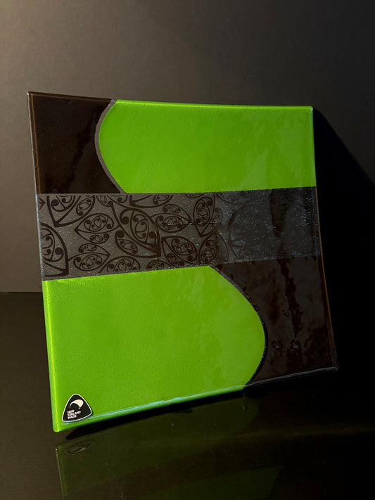 Fused Glass Platter by Maori Boy - Kowhaiwhai Design (Green and Black) 20cm