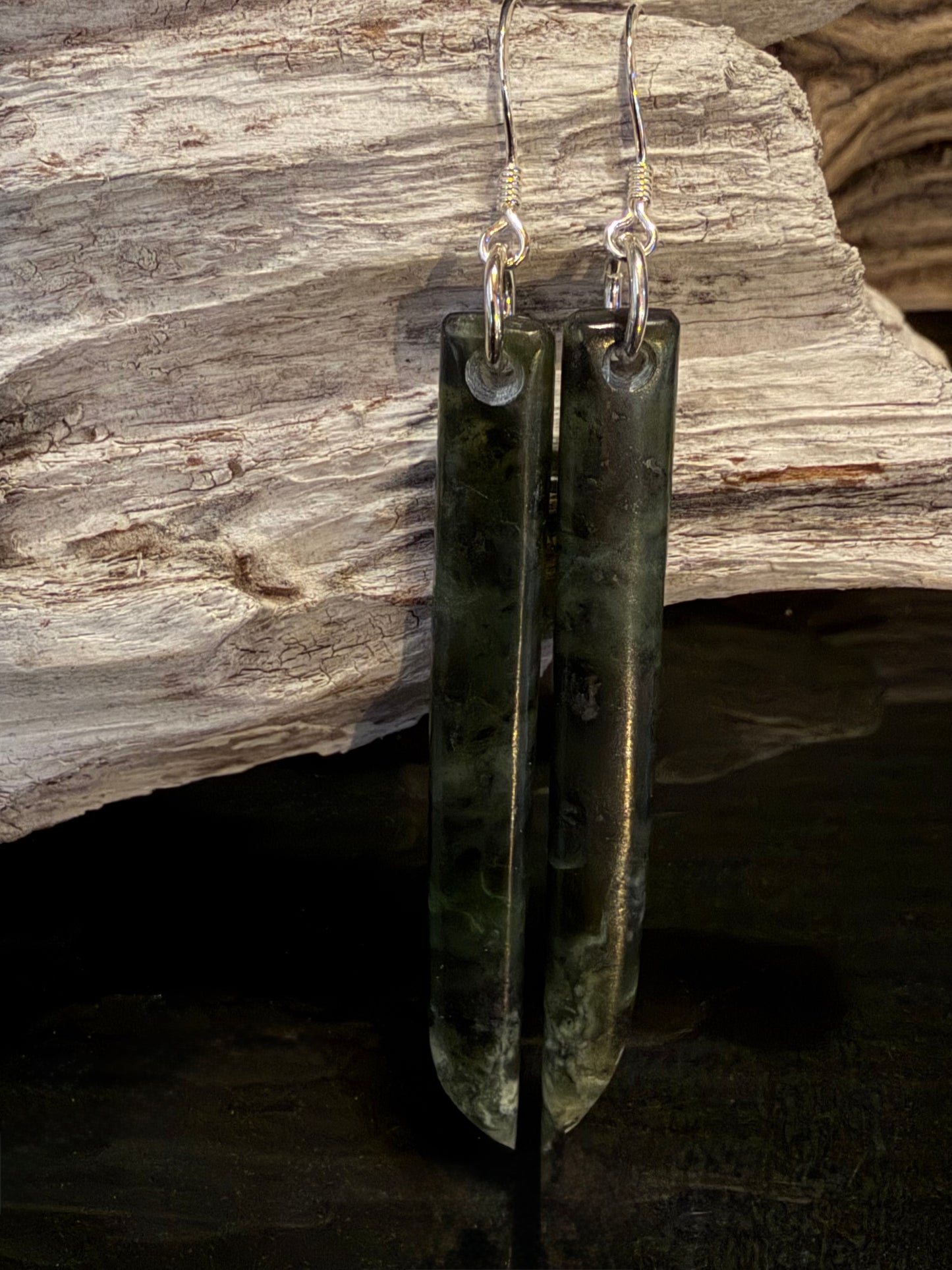 Pounamu Mau Taringa (Earrings) Tapered 56mm
