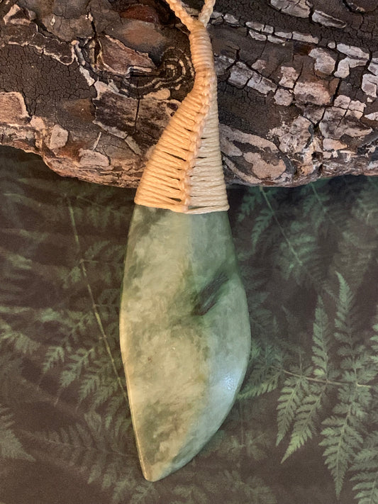 Pounamu Freeform Pendant 80mm