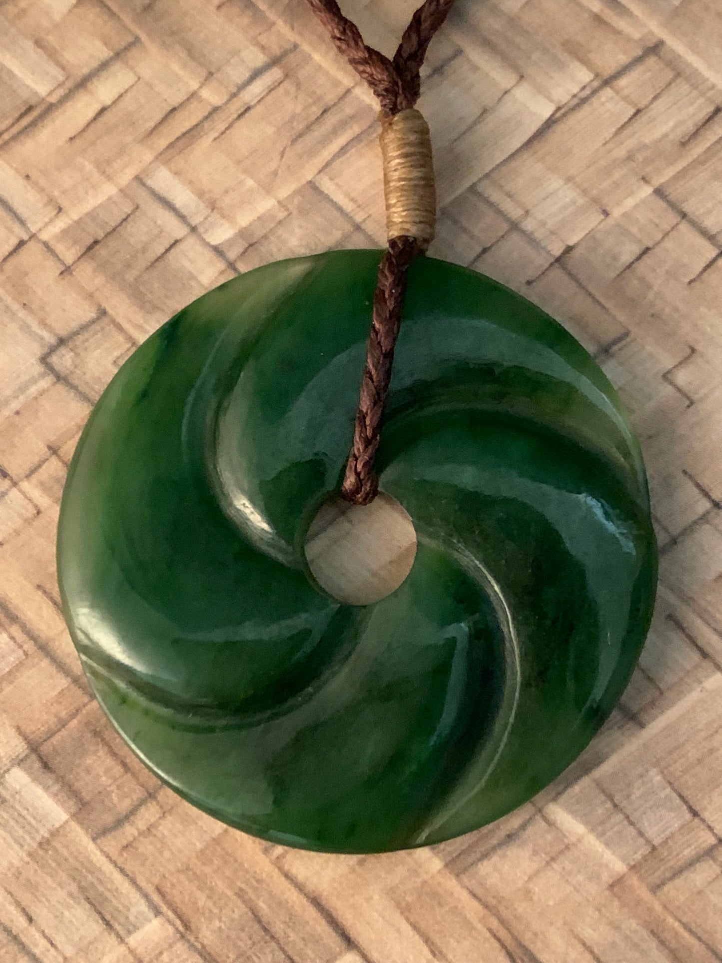 Pounamu Freeform Porohita (Disc) 44mm