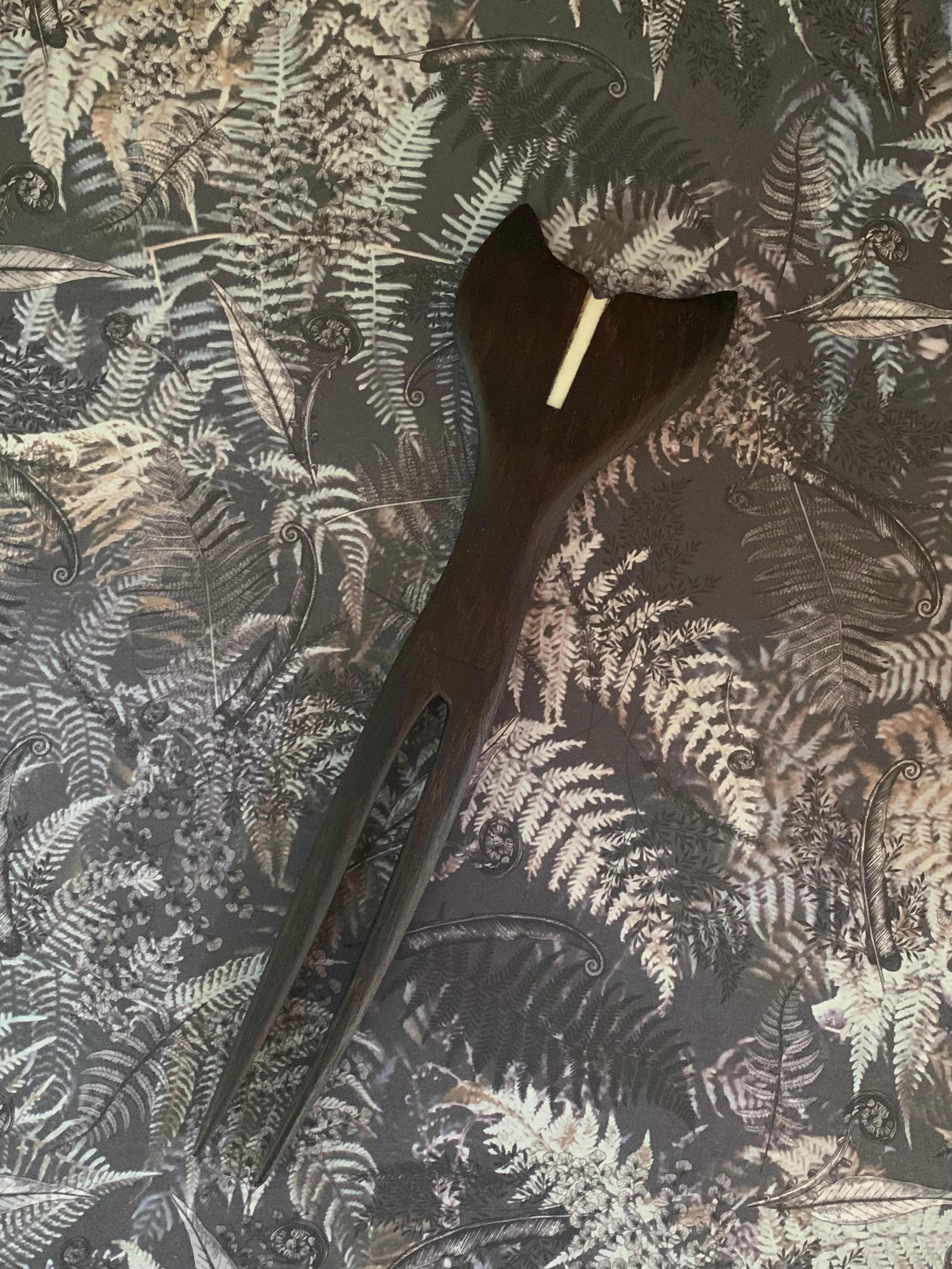 Maori Razor Design Hair Maori Design Heru Hair Comb by Shayne O'Neill – silverferngallery