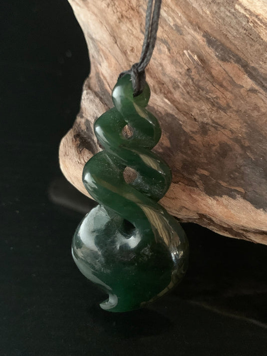 Pounamu Double Twist 44mm