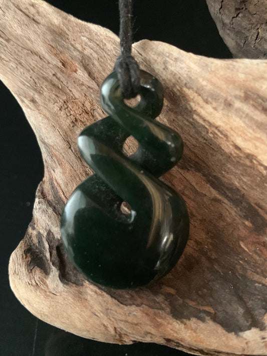 Pounamu Double Twist 37mm