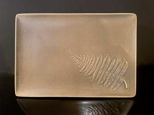 Ceramic Plate by Bob Steiner - medium -  Silver Fern Design