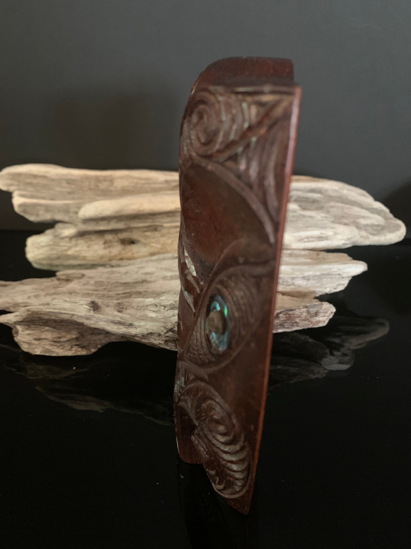 Hand Carved Wheku Mask 13cm by Thomas Hansen