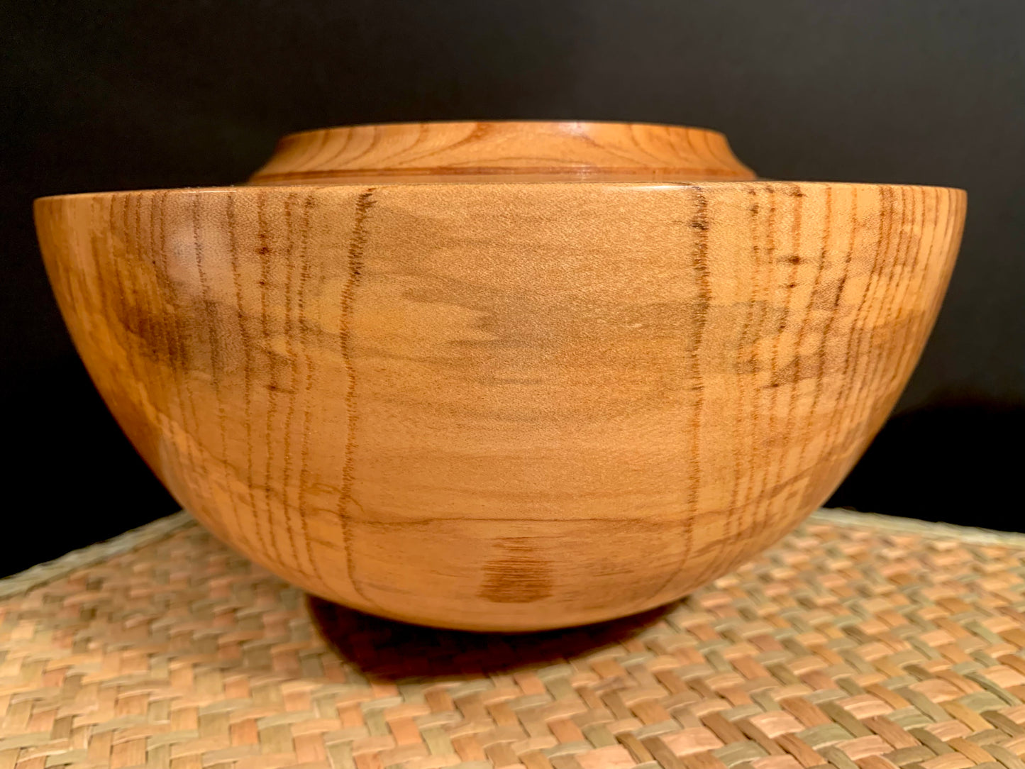 Wooden Urn by Mark Russell - Elm No205