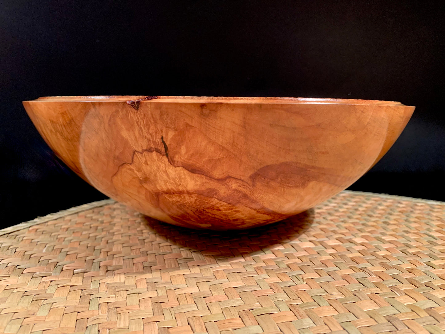 Wooden Bowl by Mark Russell - Silver Birch No416
