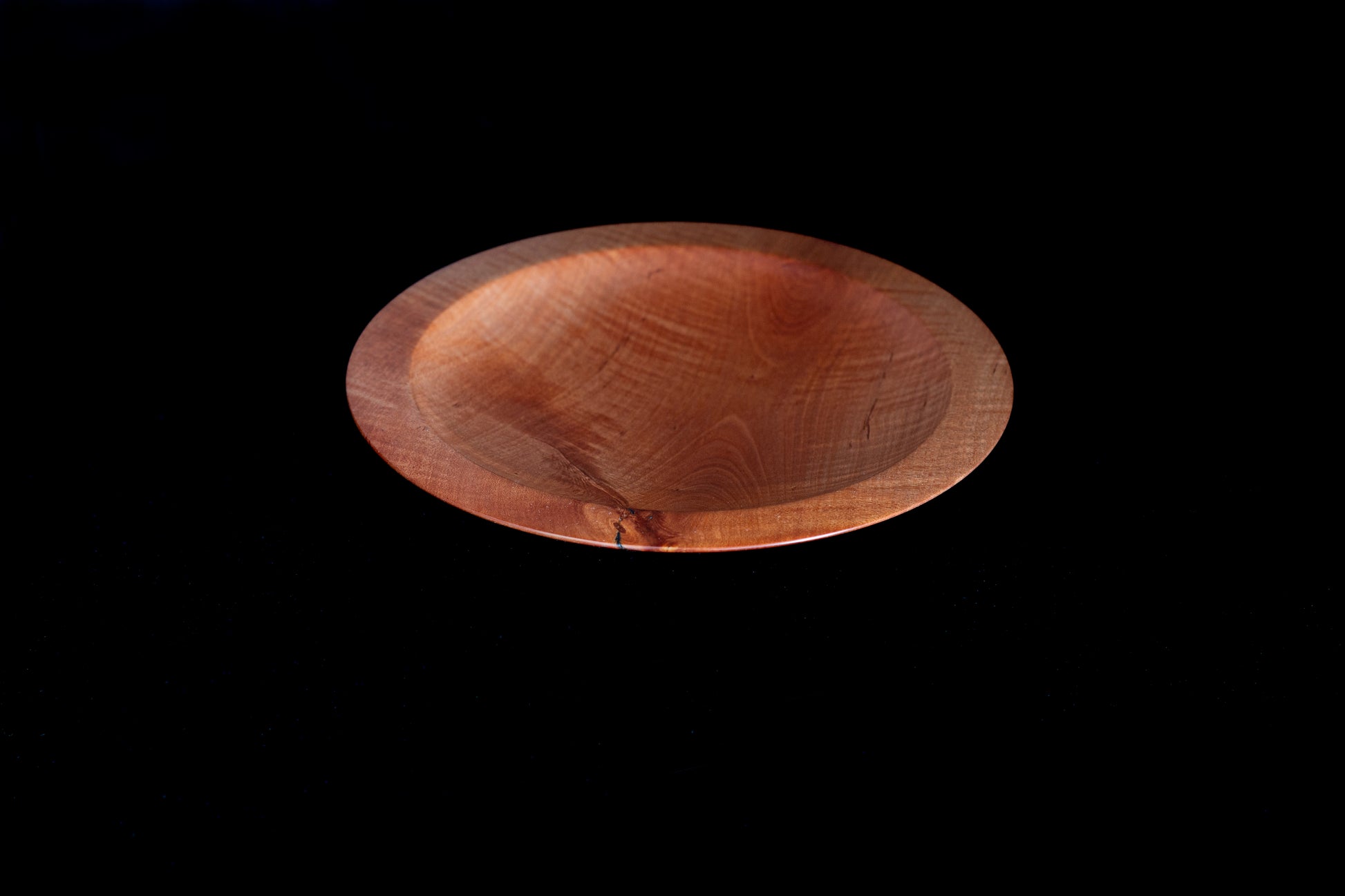 Rhododendron Wood Bowl by Woodturner Mark Russell No265
