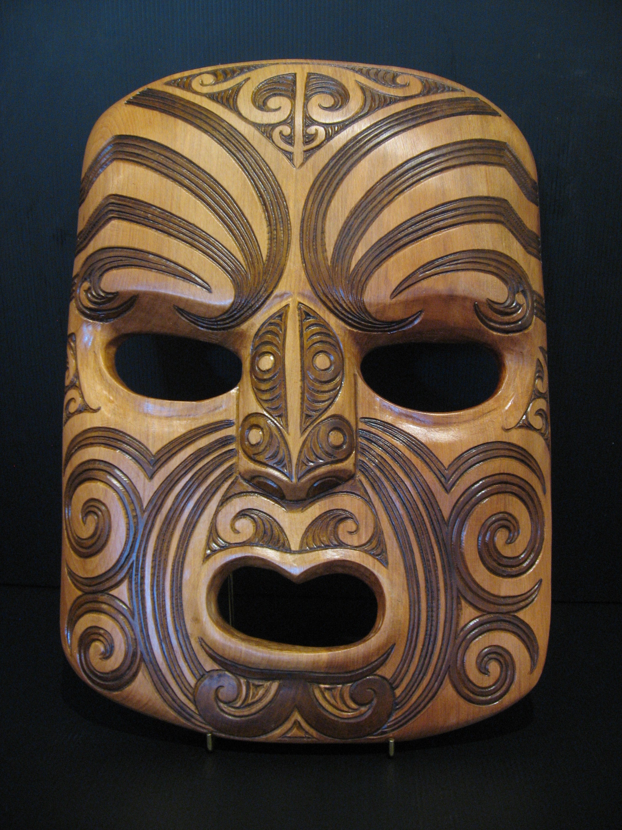 Maori Handcarved Wood Mask from New Zealand – silverferngallery