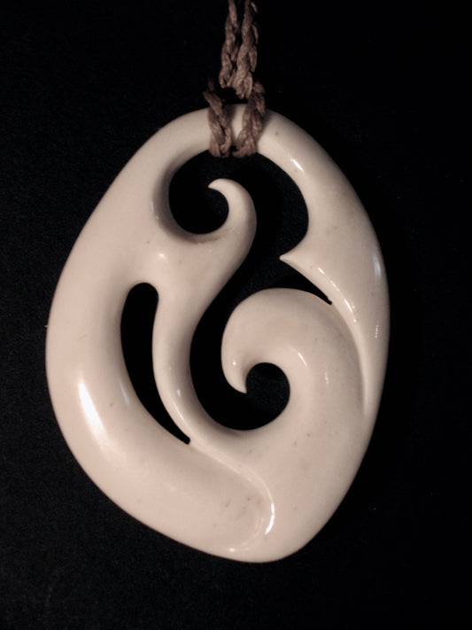 New Zealand Maori Bone Pendant No109 by Norman Clark Silver Fern Gallery 