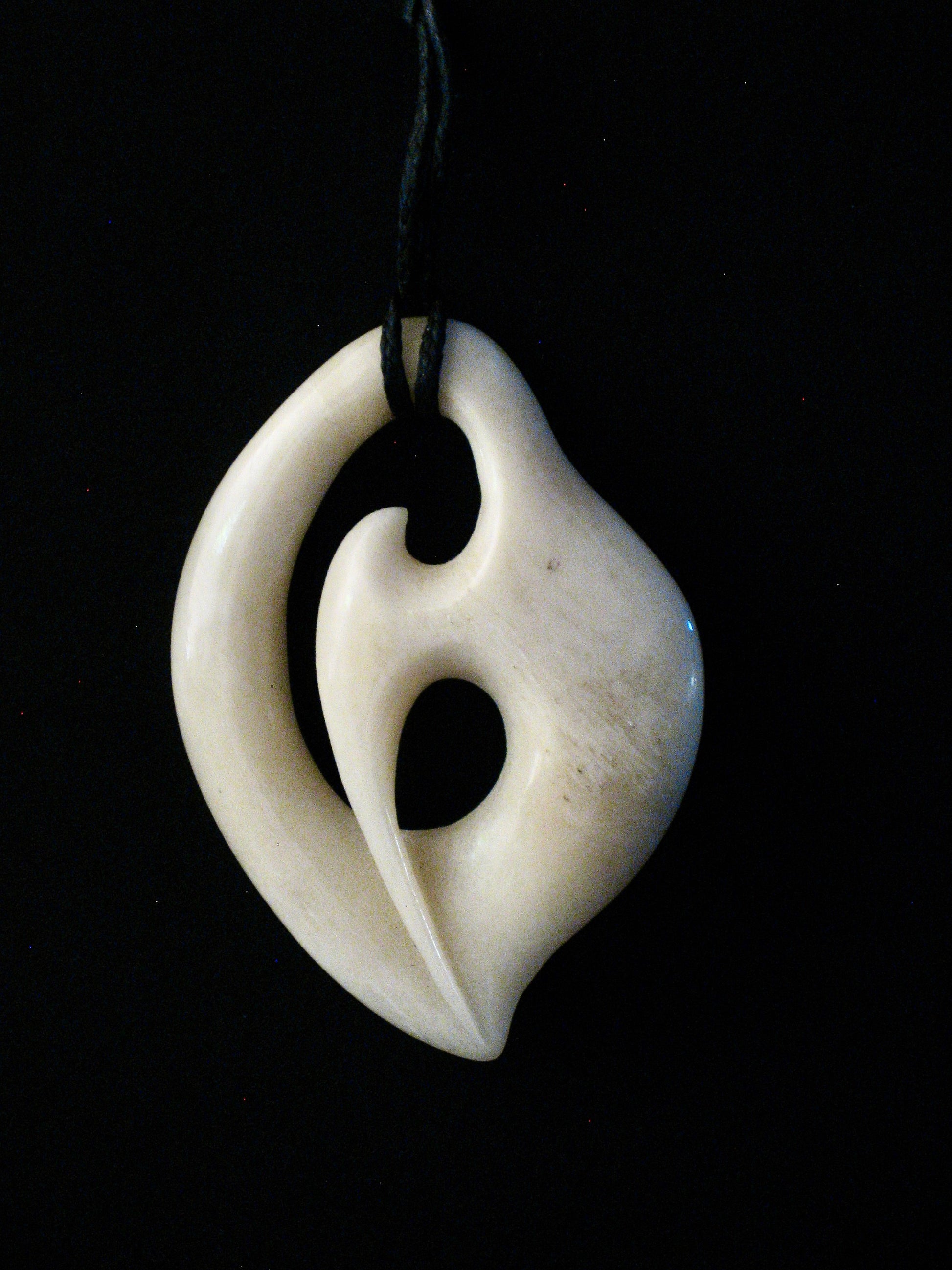 New Zealand Maori Bone Pendant No4 by Norman Clark Silver Fern Gallery 