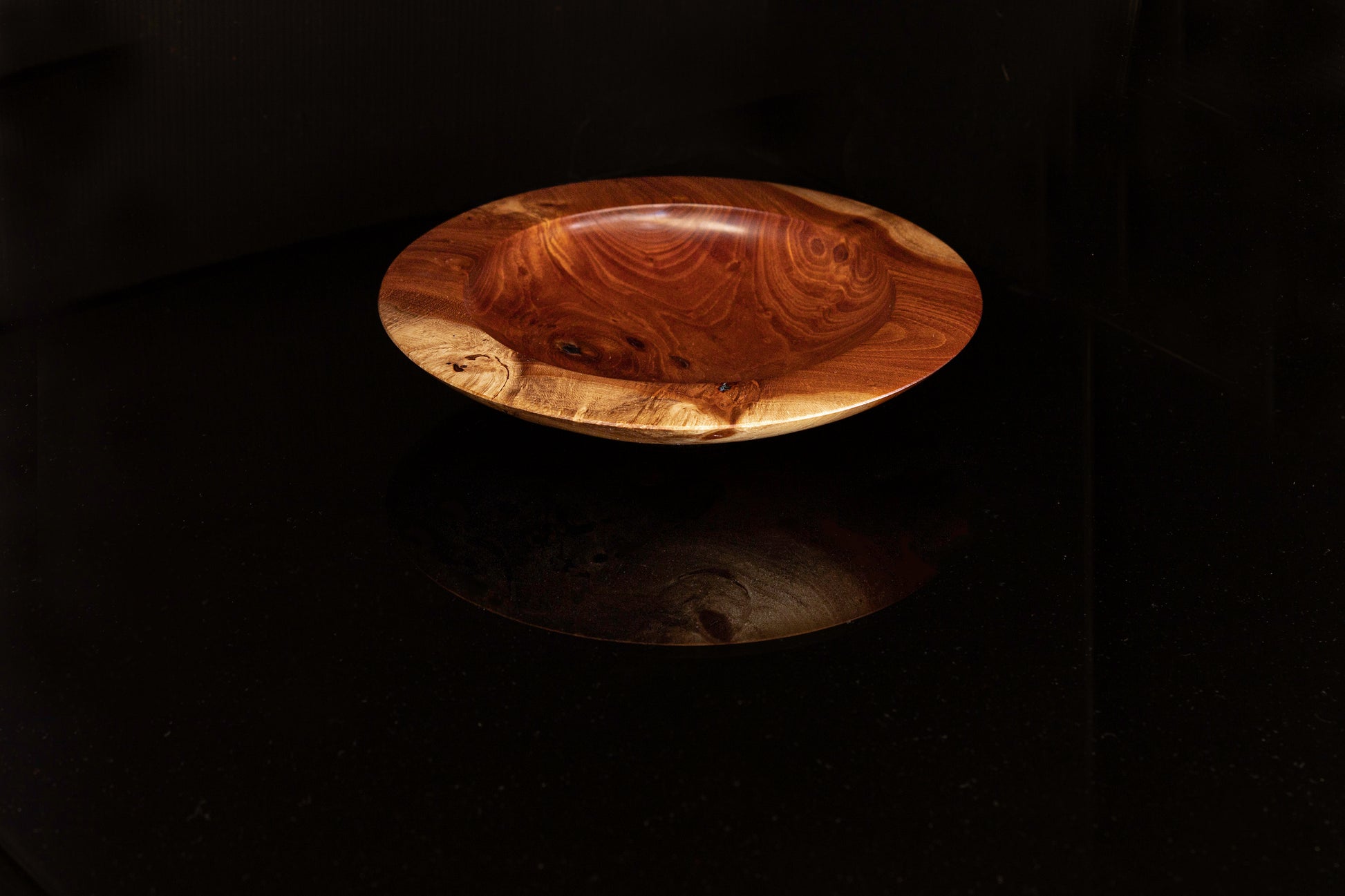 Kowhai Wood Bowl by Woodturner Mark Russell No375