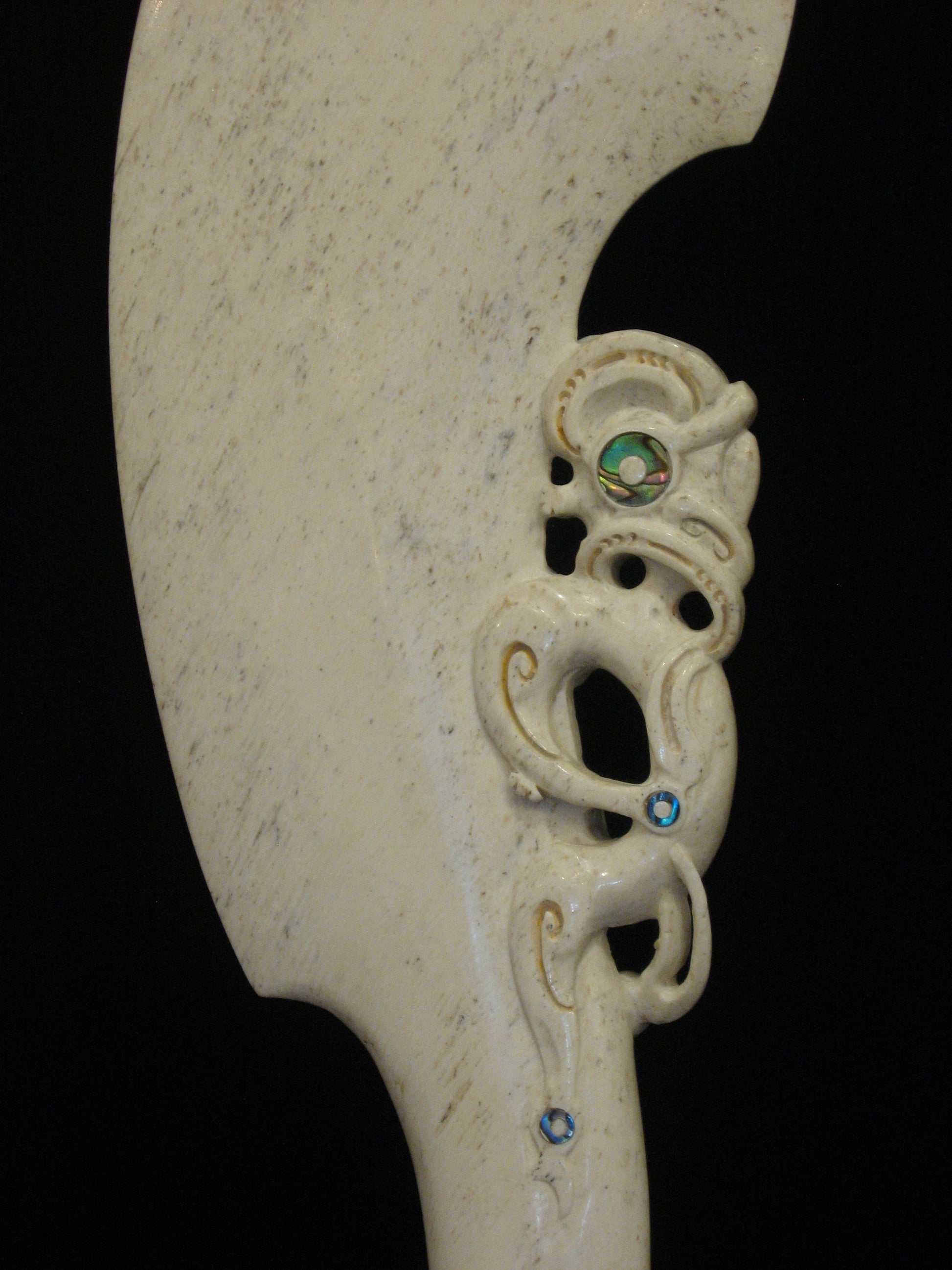 Whalebone Wahaika Paraoa by Alex Sands Silver Fern Gallery