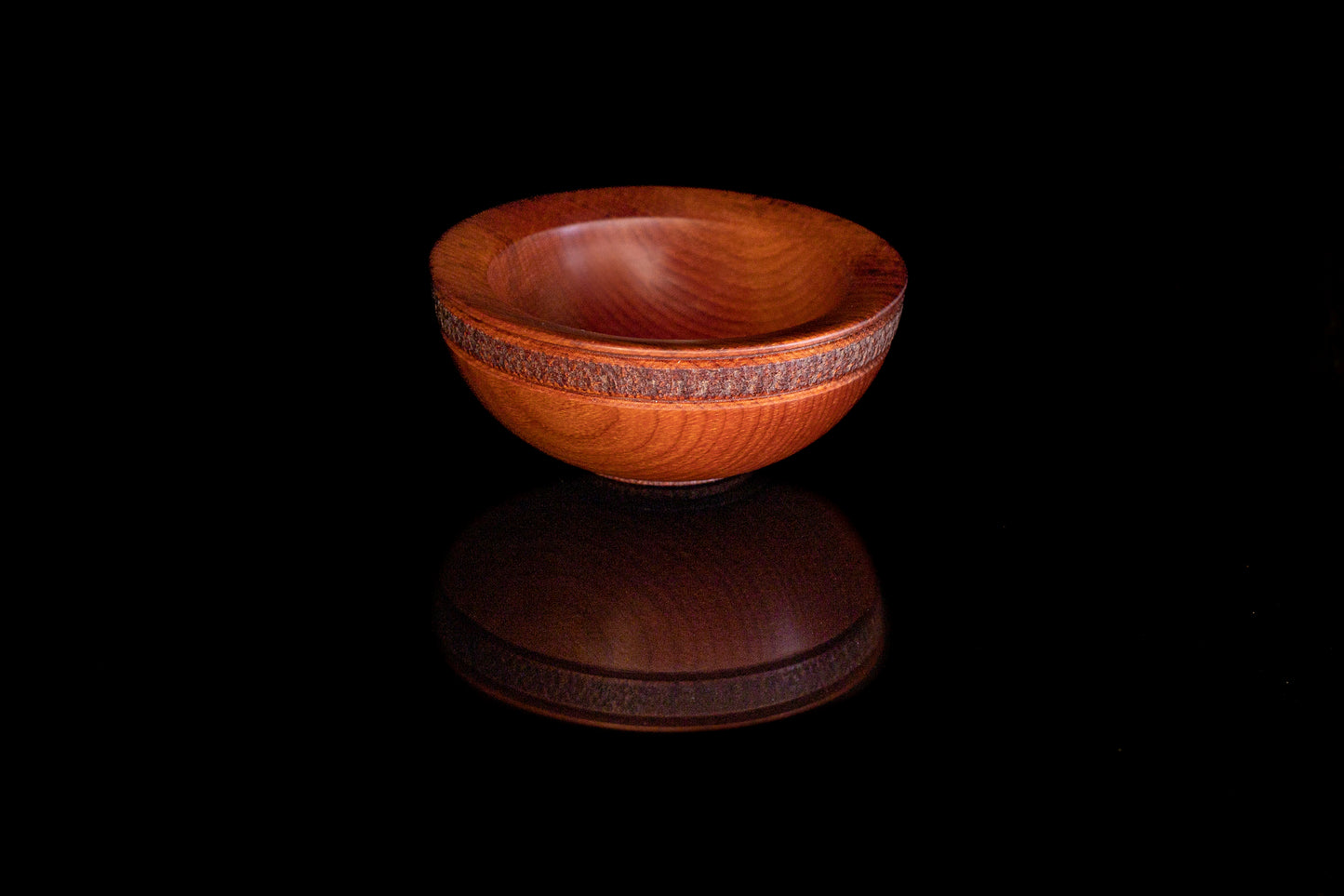 Matai Wood Bowl by Woodturner Mark Russell No390
