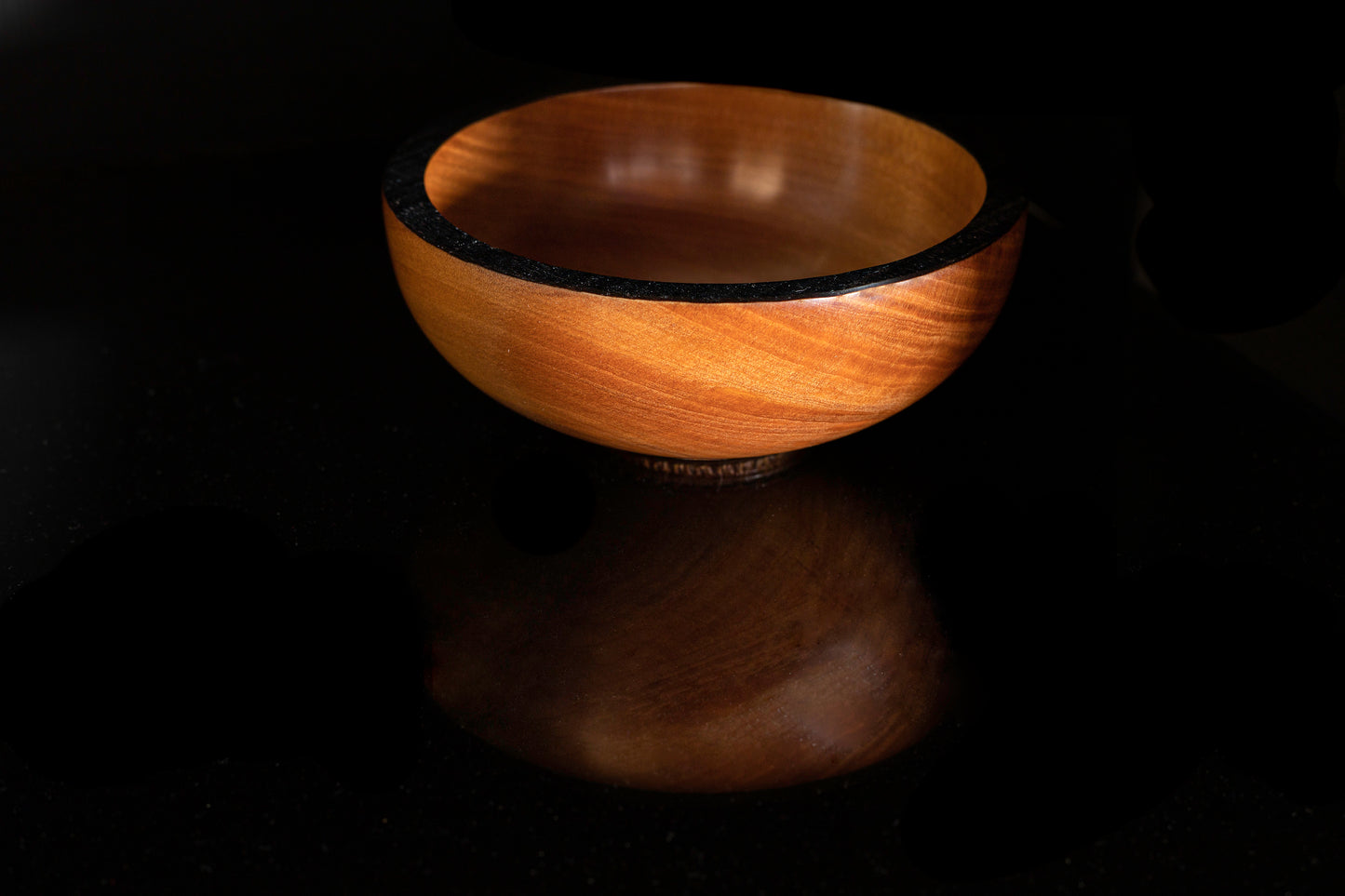 Kauri Wood Bowl by Woodturner Mark Russell No404