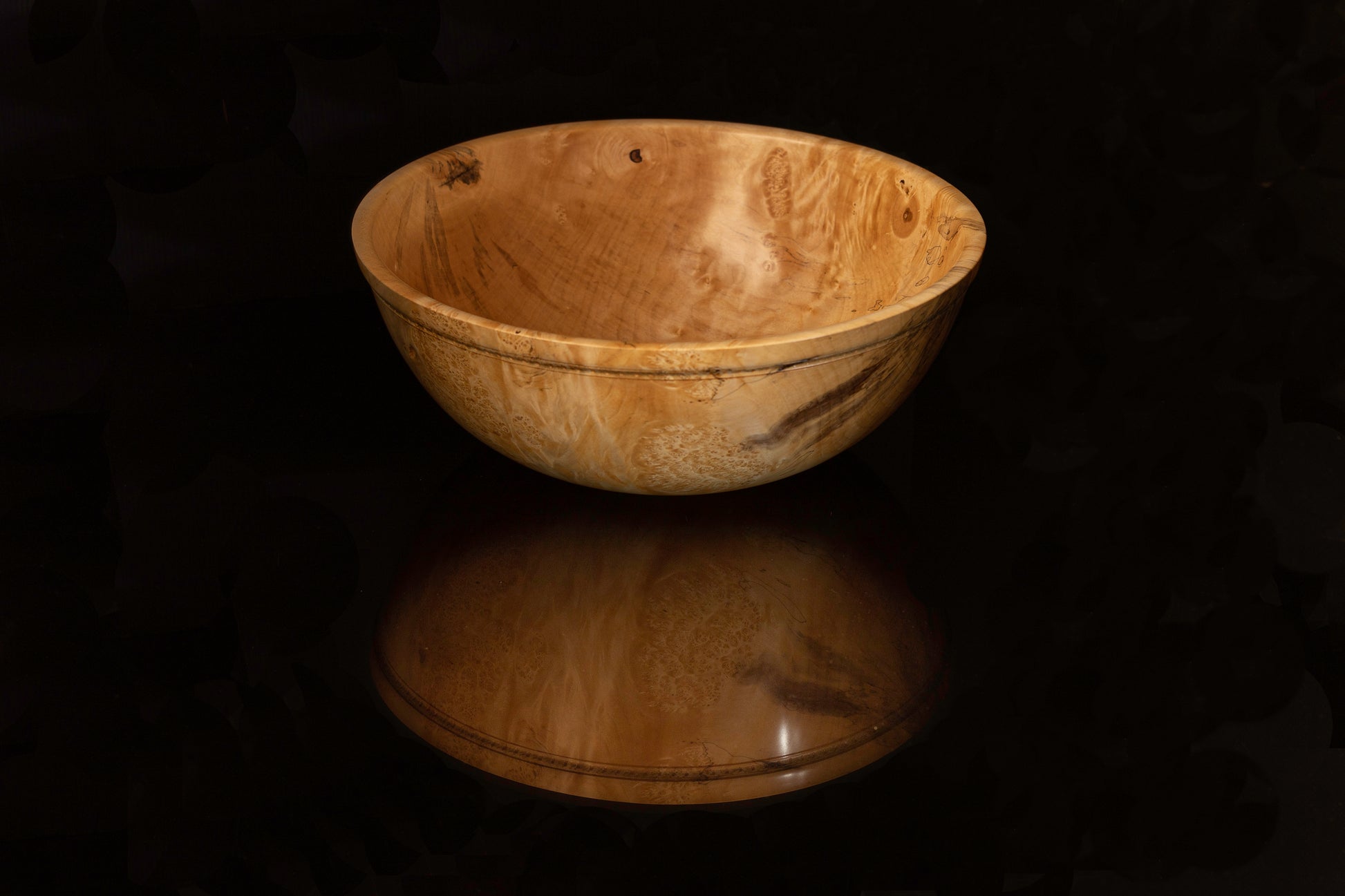 Box Elder Wood Bowl by Woodturner Mark Russell No414