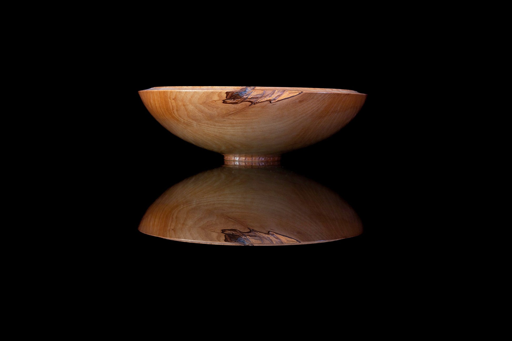 Rhododendron Wood Bowl by Woodturner Mark Russell No206