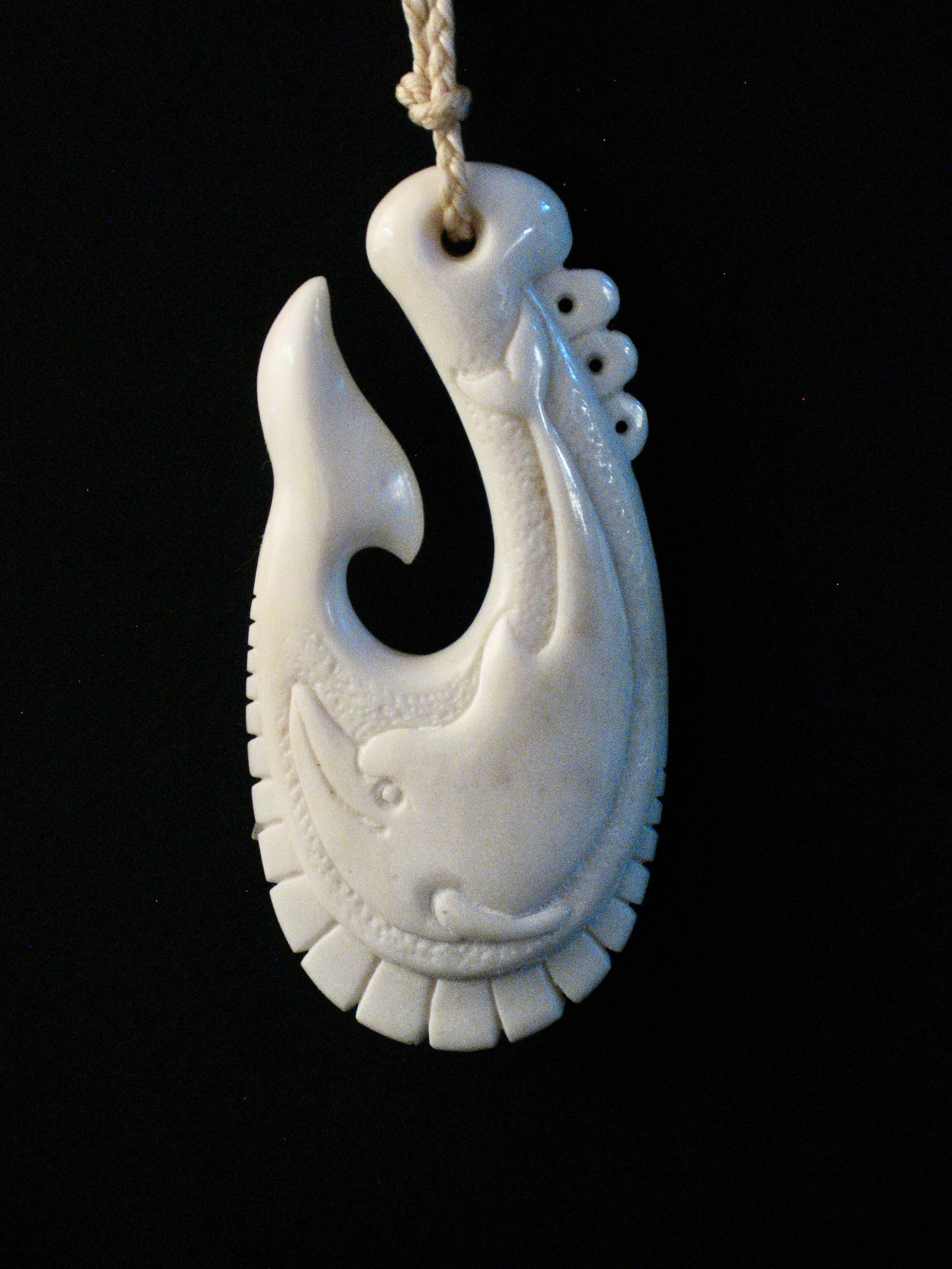 New Zealand Maori Bone Pendant No69 by Norman Clark Silver Fern Gallery 